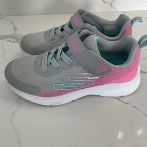 Skechers Kids' Gray and Pink Athletic Sneakers